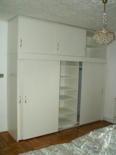 skrine01